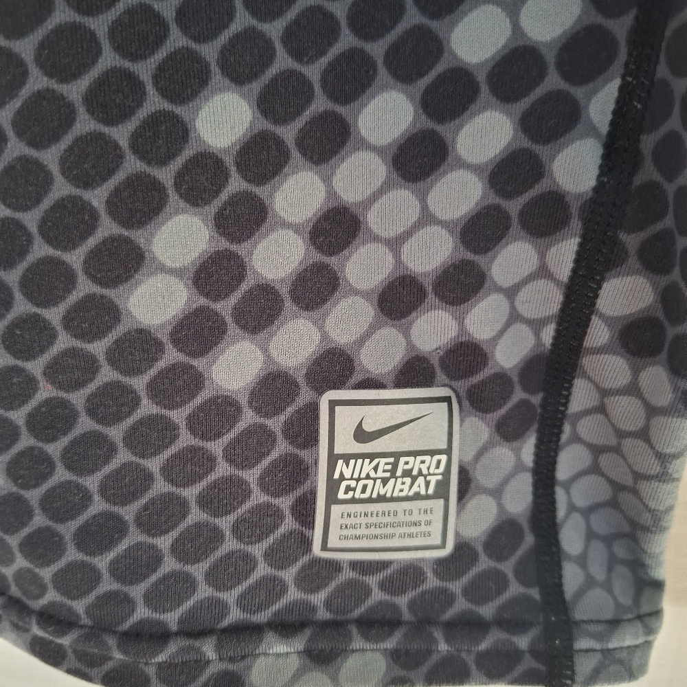 Nike Pro Combat Mens Shirt Compression Gym Running Size Small - Picture 4 of 7